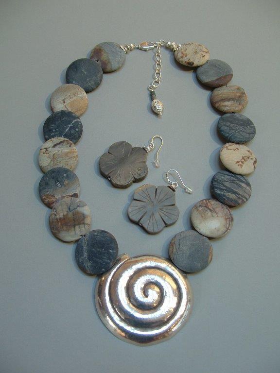 Silver Ammonite Eleyne Williams - Narrative Necklaces - Silver Ammonite