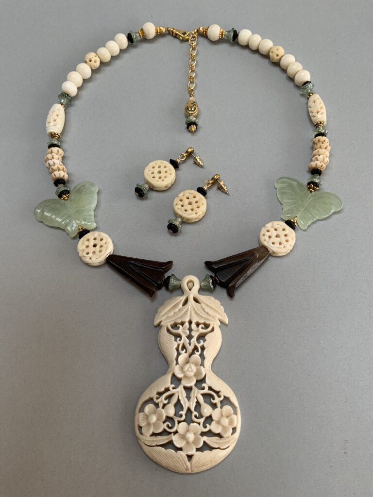 Bountiful Gourd Eleyne Williams - Narrative Necklaces - Bountiful Gourd