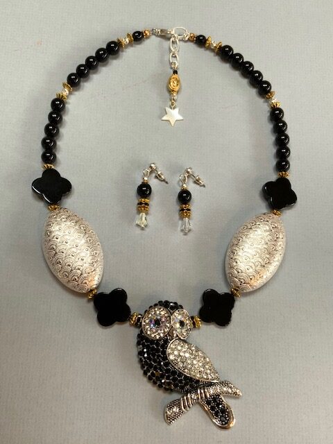 Night Owl Eleyne Williams - Narrative Necklaces - Night Owl